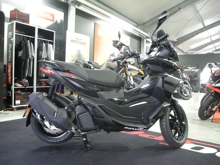 Angebot Aprilia SR GT 125 Bild 5: Angebot Aprilia SR GT 125