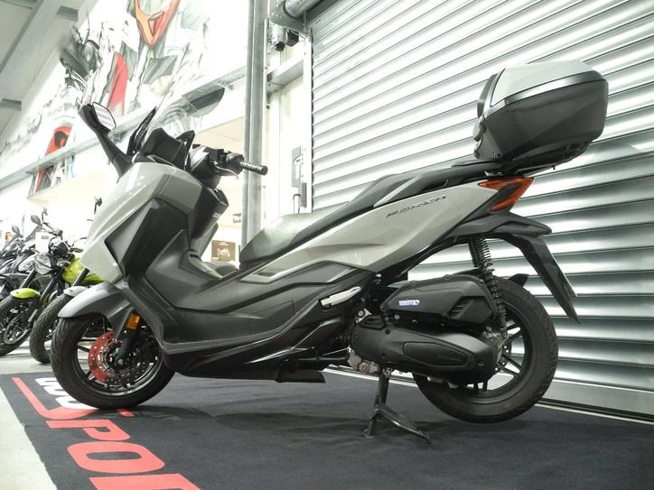 Offer Honda Forza 125 Bild 2: Offer Honda Forza 125