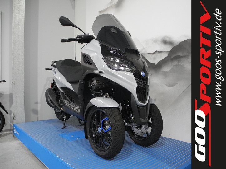 Piaggio MP3 310 Sport