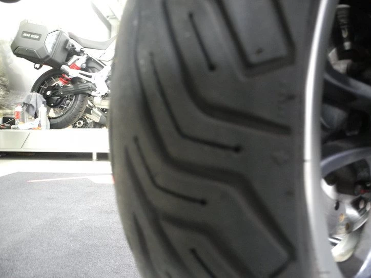 Offer Vespa GTS 300 Super Bild 8: Offer Vespa GTS 300 Super