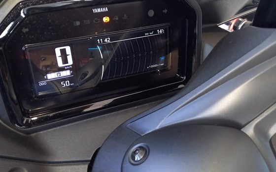 Gebrauchtmotorrad Yamaha XMAX 300 Tech MAX+ - Bild 21