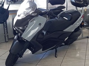 Yamaha XMAX 300 Tech MAX+