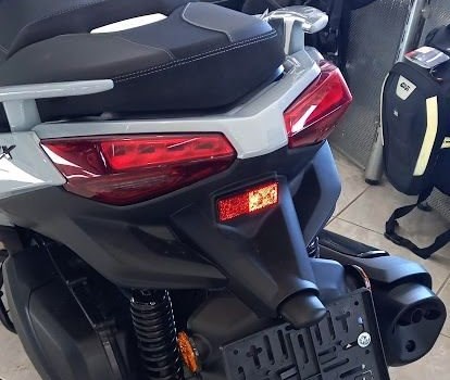 Gebrauchtmotorrad Yamaha XMAX 300 Tech MAX+ - Bild 4