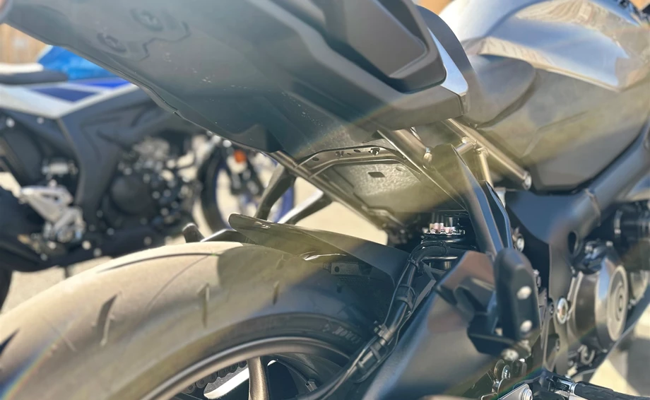 Angebot Suzuki GSX-S1000GT Bild 11: Angebot Suzuki GSX-S1000GT