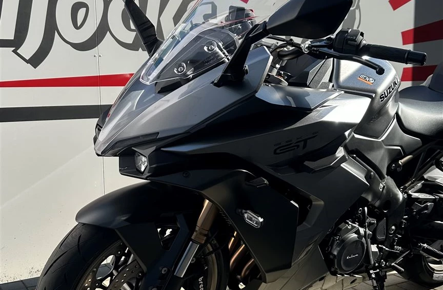 Angebot Suzuki GSX-S1000GT Bild 5: Angebot Suzuki GSX-S1000GT
