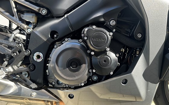 Gebrauchtmotorrad Suzuki GSX-S1000GT - Bild 4