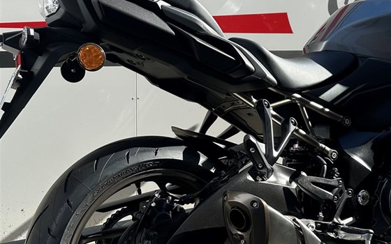 Gebrauchtmotorrad Suzuki GSX-S1000GT - Bild 8