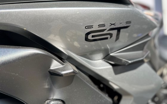 Gebrauchtmotorrad Suzuki GSX-S1000GT - Bild 9