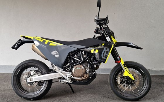 Gebrauchtmotorrad Husqvarna 701 Supermoto - Bild 1 Gebrauchtmotorrad Husqvarna 701 Supermoto - Bild 1