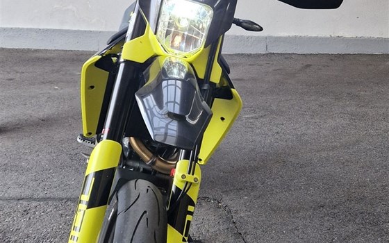 Gebrauchtmotorrad Husqvarna 701 Supermoto - Bild 5 Gebrauchtmotorrad Husqvarna 701 Supermoto - Bild 5