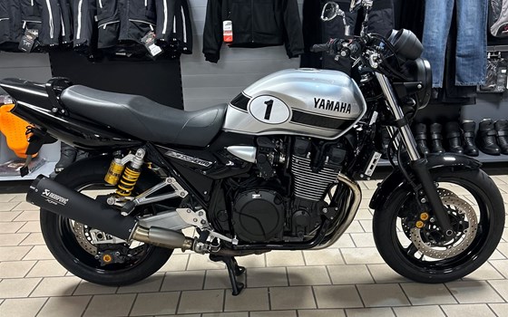 Gebrauchtmotorrad Yamaha XJR 1300 SP - Bild 1