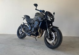 Neumotorrad Kawasaki Z900