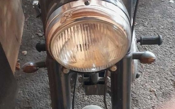 Gebrauchtmotorrad Royal Enfield Bullet 500 Classic Chrome - Bild 3