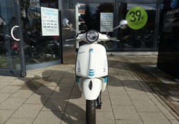 Neumotorrad Vespa Primavera 125 Color Vibe