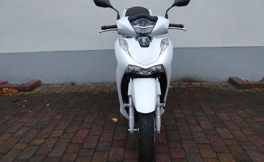 Angebot Honda SH150i Bild 2: Angebot Honda SH150i