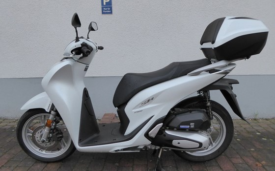 Gebrauchtmotorrad Honda SH150i - Bild 5