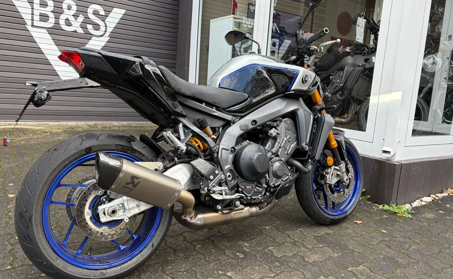 Angebot Yamaha MT-09 SP Bild 3: Angebot Yamaha MT-09 SP