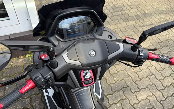 Gebrauchtmotorrad Yamaha NMAX 125 Tech MAX - Bild 8