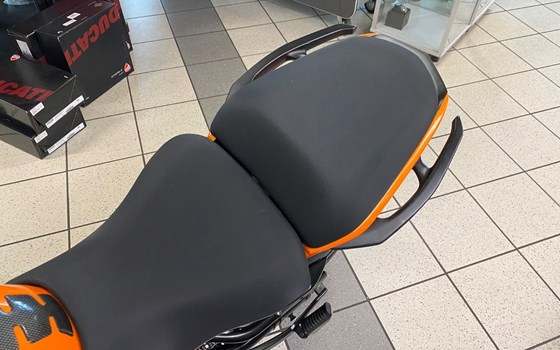 Gebrauchtmotorrad Kawasaki ER-6n - Bild 3