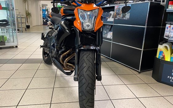 Gebrauchtmotorrad Kawasaki ER-6n - Bild 8