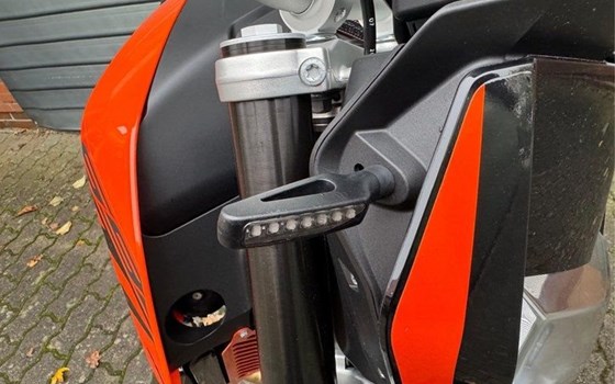 Gebrauchtmotorrad KTM 690 Duke - Bild 9