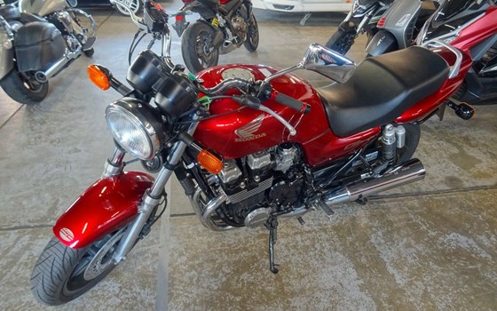 Gebrauchtmotorrad Honda CB 750 - Bild 1