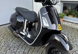 Gebrauchte Vespa GTS 300 hpe Super Tech Gebrauchte Vespa GTS 300 hpe Super Tech