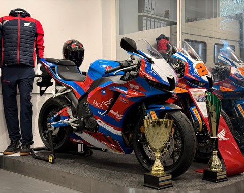 zum Vergrössern bitte anklicken!