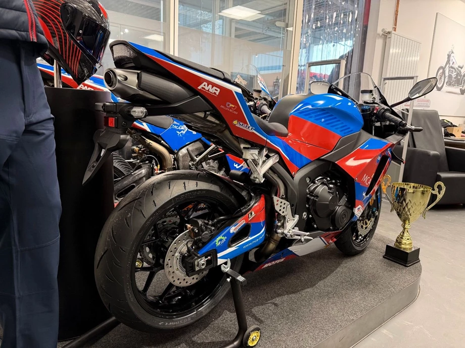 Angebot Honda CBR600RR Bild 11: Angebot Honda CBR600RR