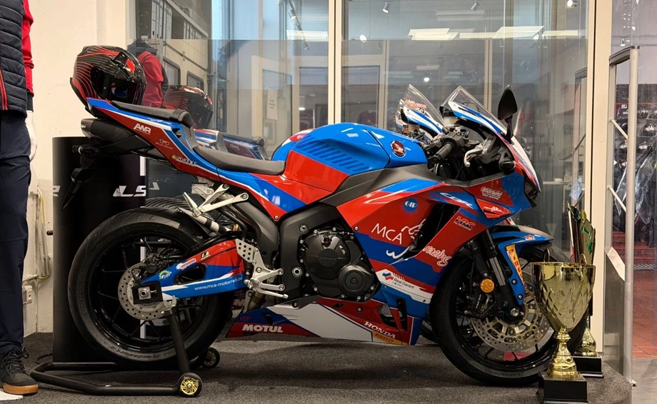 Angebot Honda CBR600RR Bild 2: Angebot Honda CBR600RR
