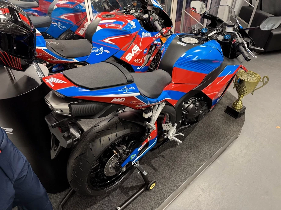 Angebot Honda CBR600RR Bild 4: Angebot Honda CBR600RR