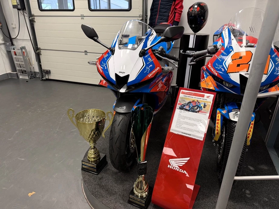 Angebot Honda CBR600RR Bild 6: Angebot Honda CBR600RR