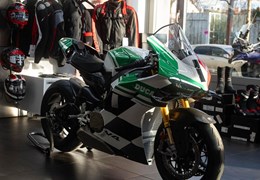 Neumotorrad Ducati Panigale V4 Tricolore