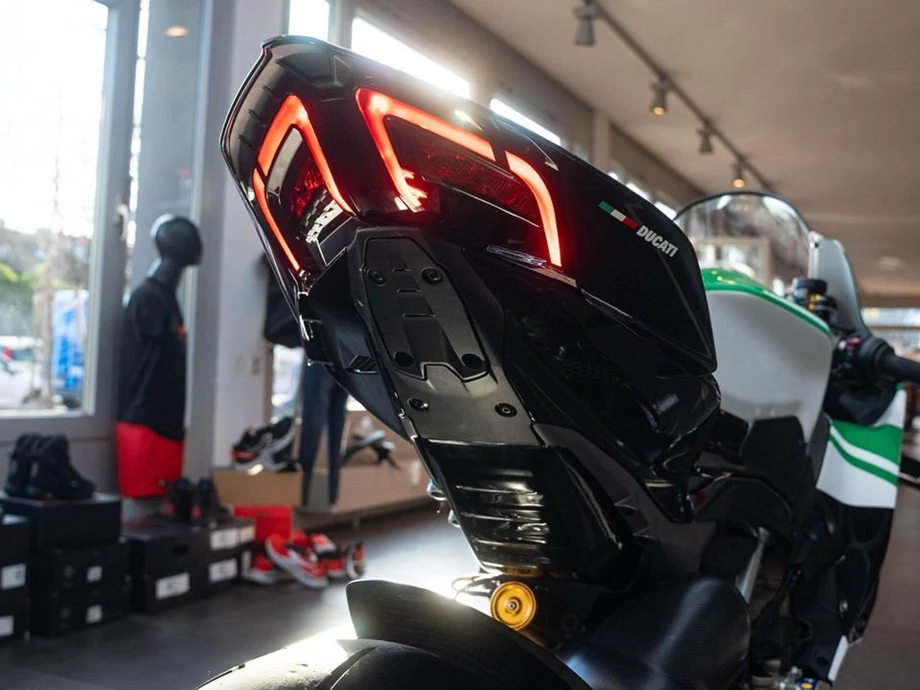 Angebot Ducati Panigale V4 Tricolore Bild 14: Angebot Ducati Panigale V4 Tricolore