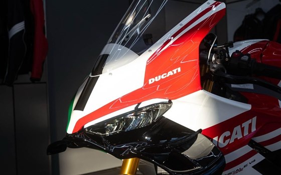 Neufahrzeug Ducati Panigale V4 Tricolore - Bild 7