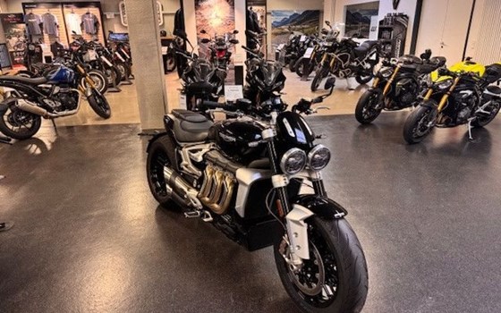 Gebrauchtmotorrad Triumph Rocket 3 R - Bild 3