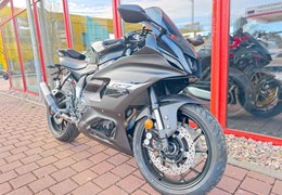 Neumotorrad Yamaha R7