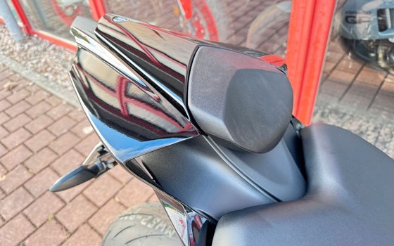 Neufahrzeug Yamaha R7 - Bild 12