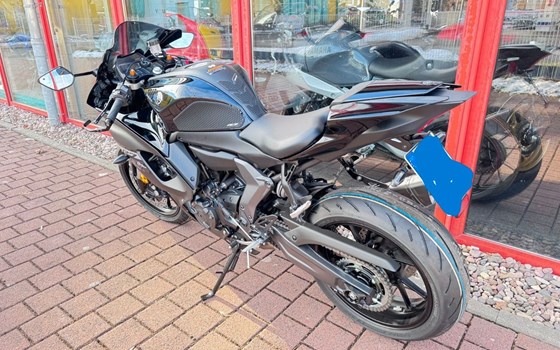 Neufahrzeug Yamaha R7 - Bild 17