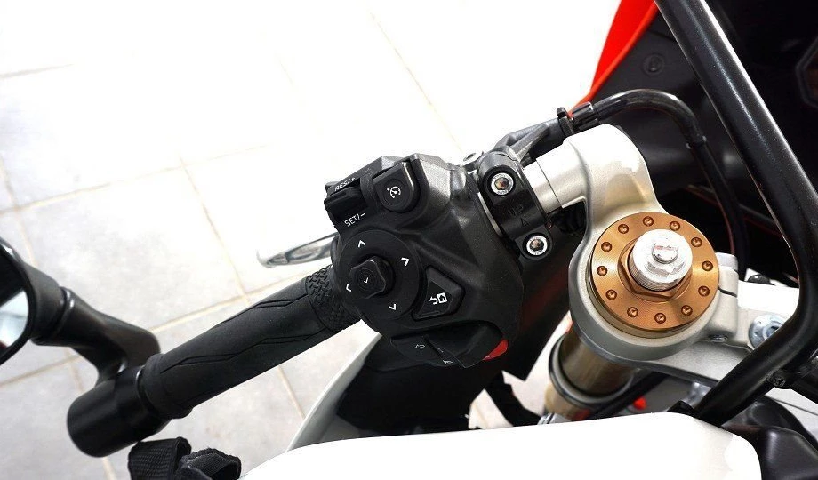 Angebot Yamaha XSR900 GP Bild 24: Angebot Yamaha XSR900 GP