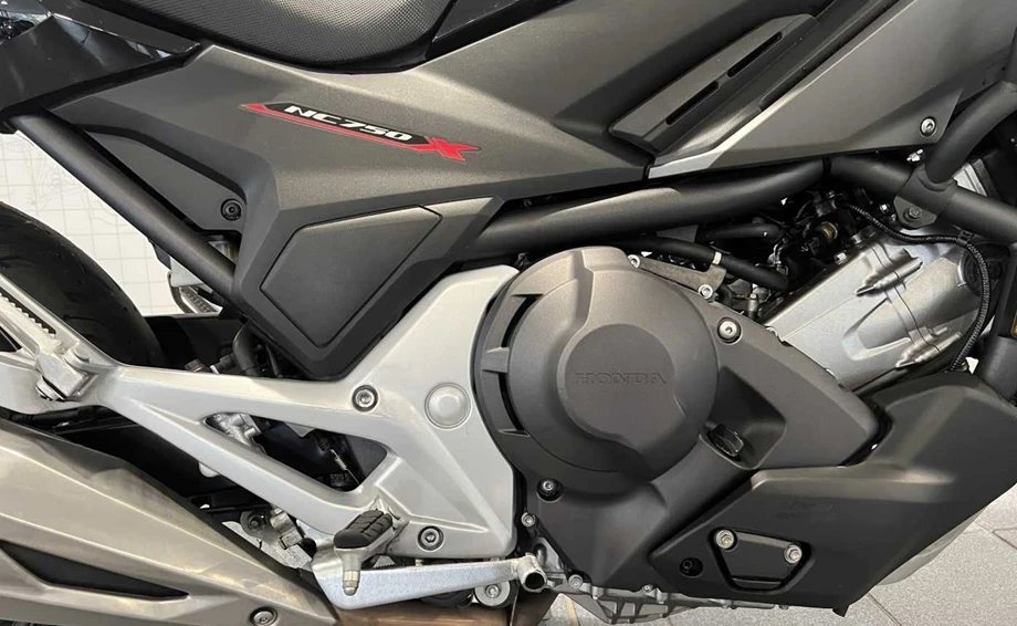 Angebot Honda NC750X DCT Bild 5: Angebot Honda NC750X DCT