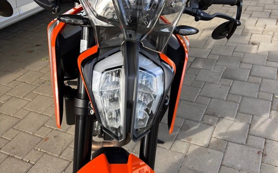Gebrauchtmotorrad KTM 790 Duke - Bild 10