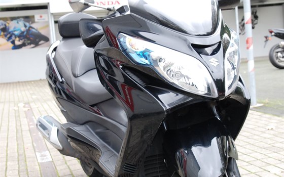 Gebrauchtmotorrad Suzuki Burgman 400Z - Bild 11