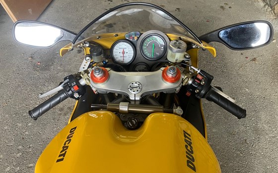 Gebrauchtmotorrad Ducati 748 R - Bild 6 Gebrauchtmotorrad Ducati 748 R - Bild 6