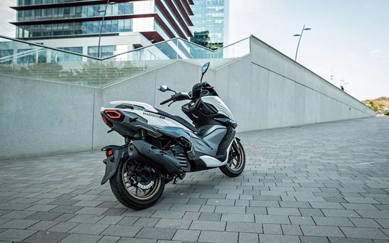 Gebrauchtmotorrad Malaguti Madison 125 - Bild 3