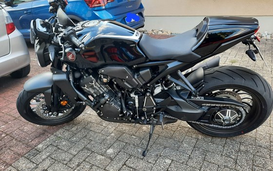 Gebrauchtmotorrad Honda CB 1000 R - Bild 1
