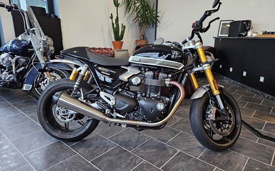 Gebrauchtmotorrad Triumph Speed Twin 1200 RS - Bild 1