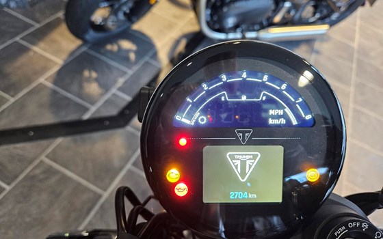 Gebrauchtmotorrad Triumph Speed Twin 1200 RS - Bild 3