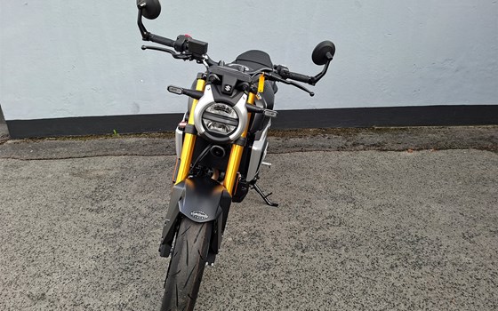 Neufahrzeug Suzuki GSX-8T - Bild 4