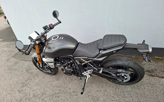 Neufahrzeug Suzuki GSX-8T - Bild 8